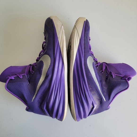 Nike Hyperdunk Men Size 7.5 High Top Basketball Shoes Sneakers Purple 653483-505 - Picture 9 of 12